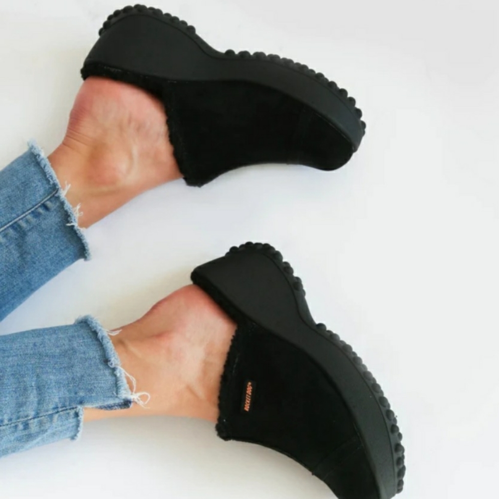 Rocket Dog Fran Womens Clogs black size 11 NWOB